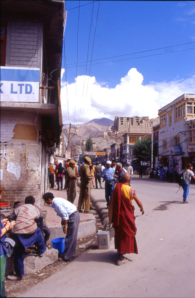Hlavní ulice v Lehu - Main Bazaar
